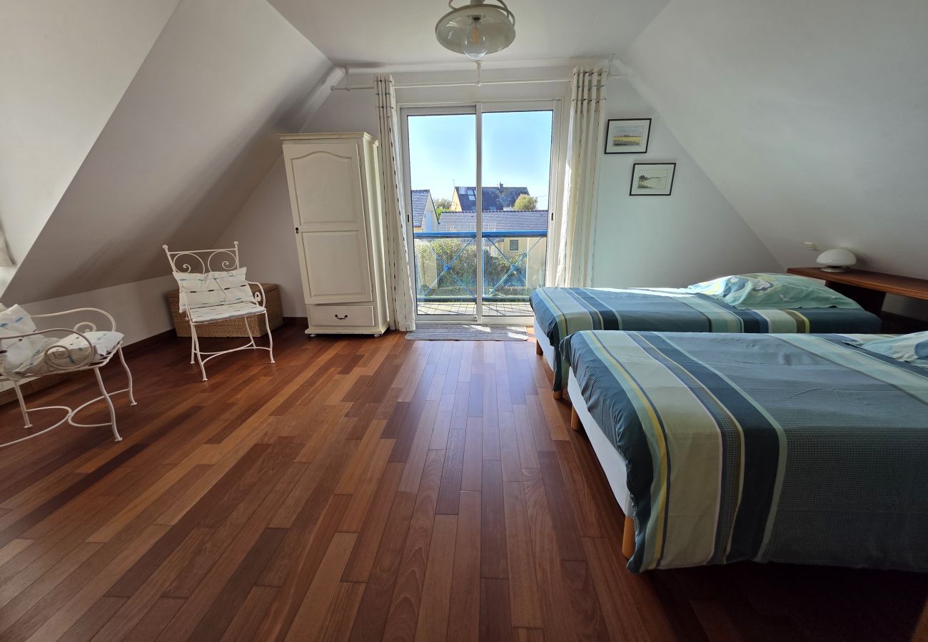 House in Plouguerneau - LA MAISON BLEUE